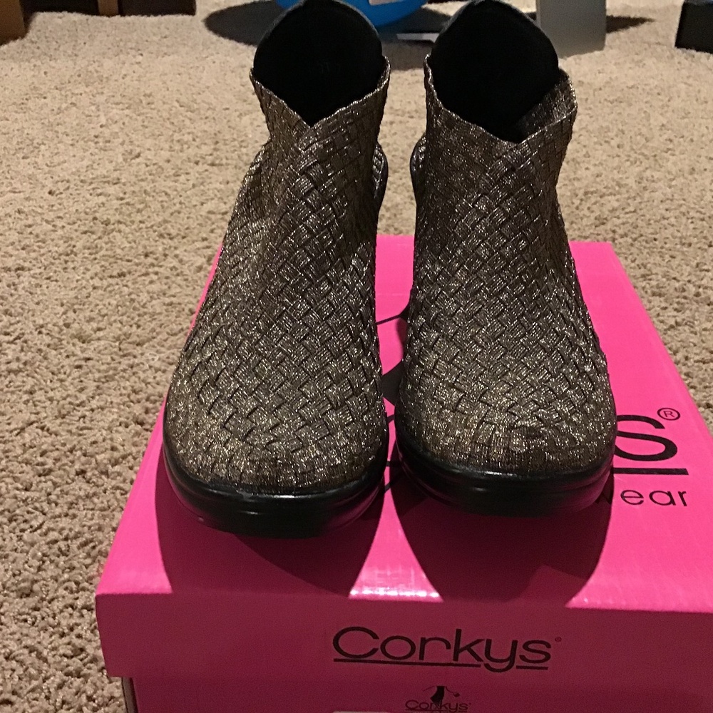 Shoes-shooties